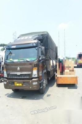 5米2豪沃欄桿貨車13萬元全面解析 高效承載下的普通貨運之選